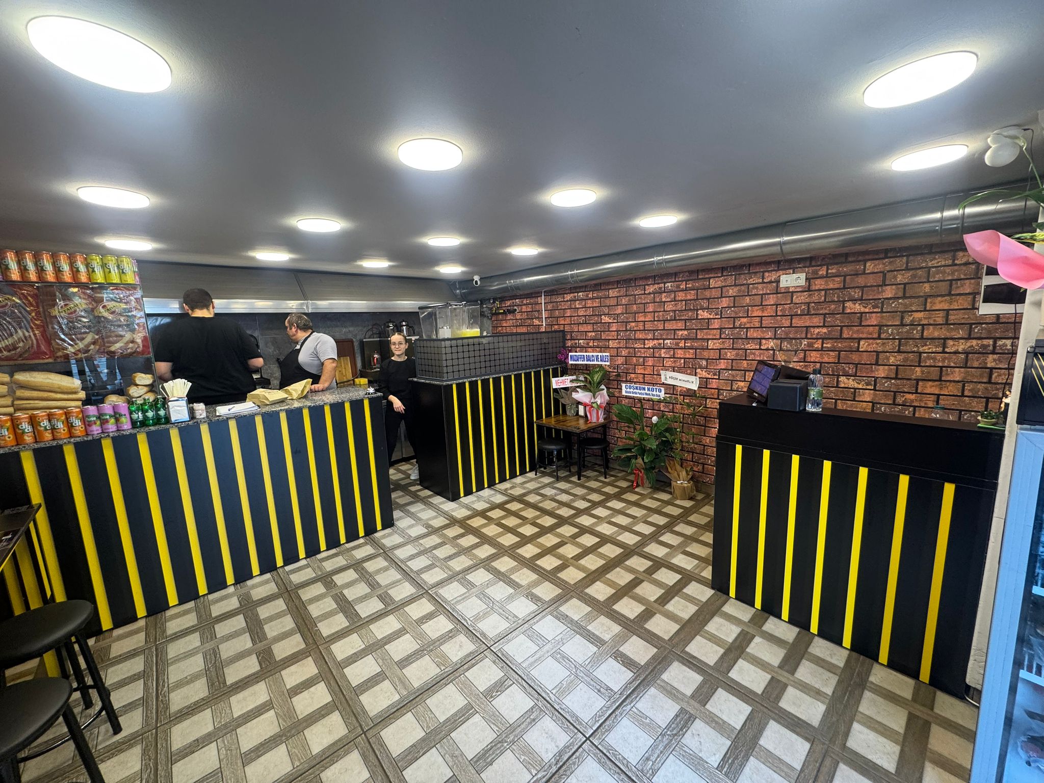 TOSTEA Rize Tostçu Çalışma Ortamı - Rize Tost Mekanı